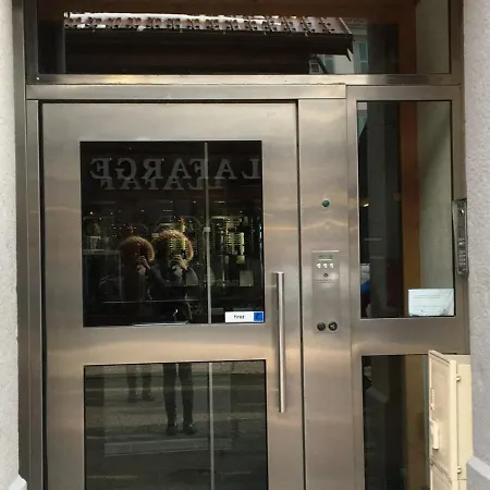 Apartamento Rénové à Chamonix, Balcon, Parking - Fr-1-507-37 *